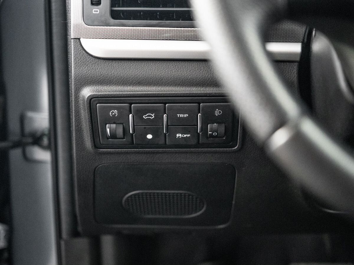 Geely Emgrand 7 2019 - фото автомобиля