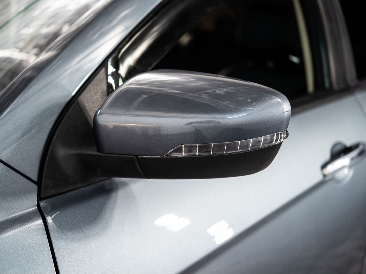 Geely Emgrand 7 2019 - фото автомобиля