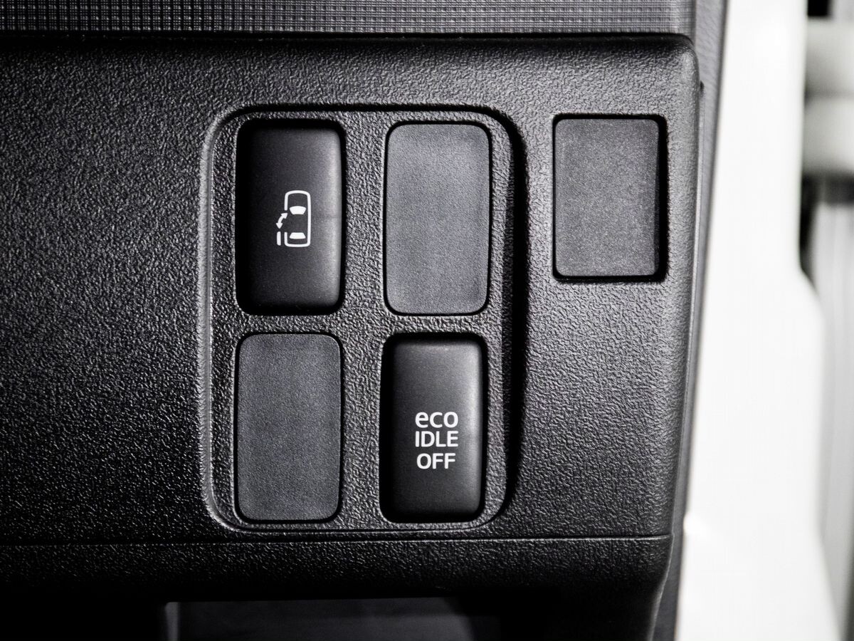 Daihatsu Tanto 2013 - фото автомобиля