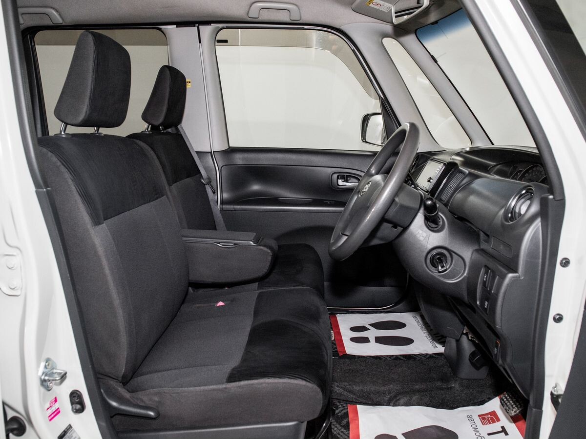 Daihatsu Tanto 2013 - фото автомобиля