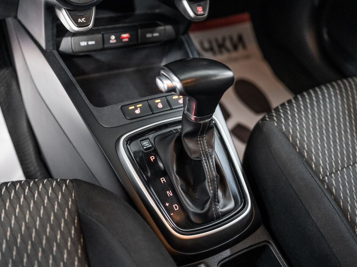 Kia Rio 2018 - фото автомобиля