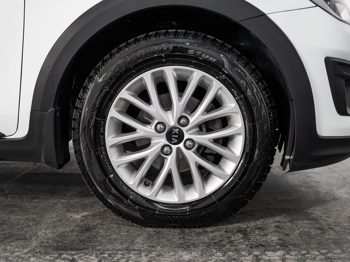 Kia Rio 2018 - фото автомобиля