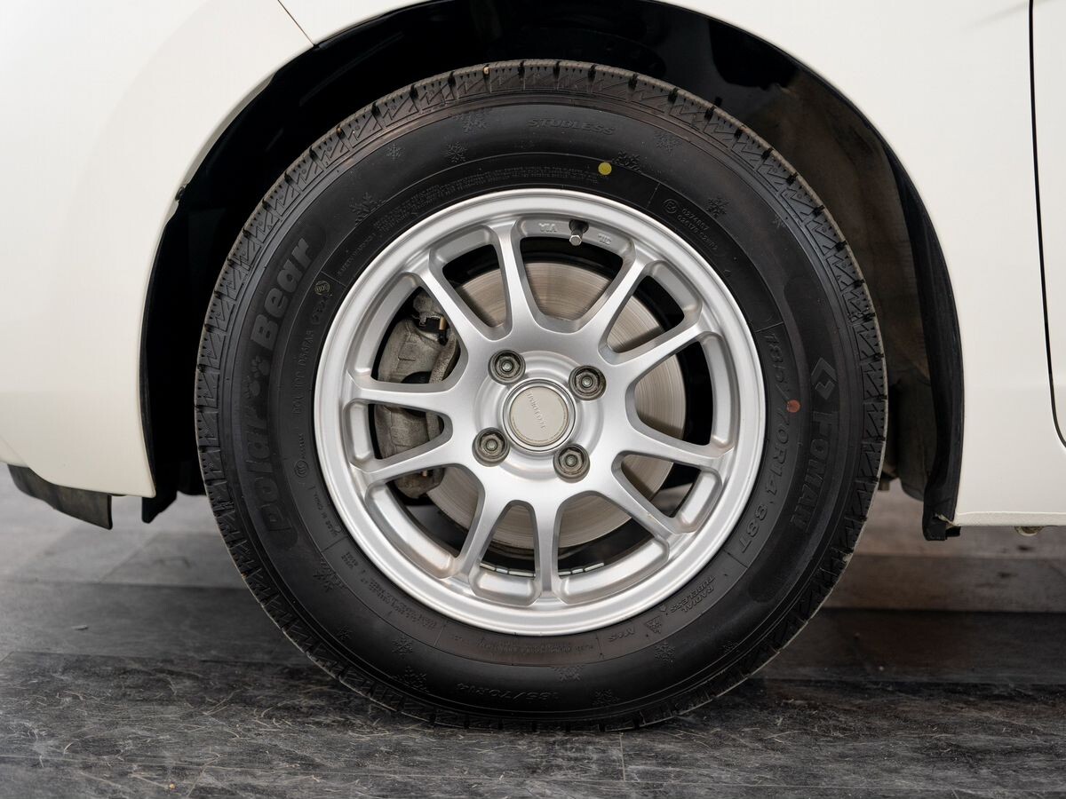 Honda Fit 2013 - фото автомобиля