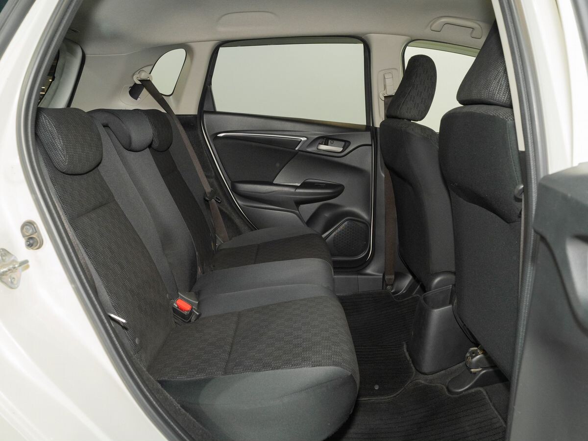 Honda Fit 2013 - фото автомобиля