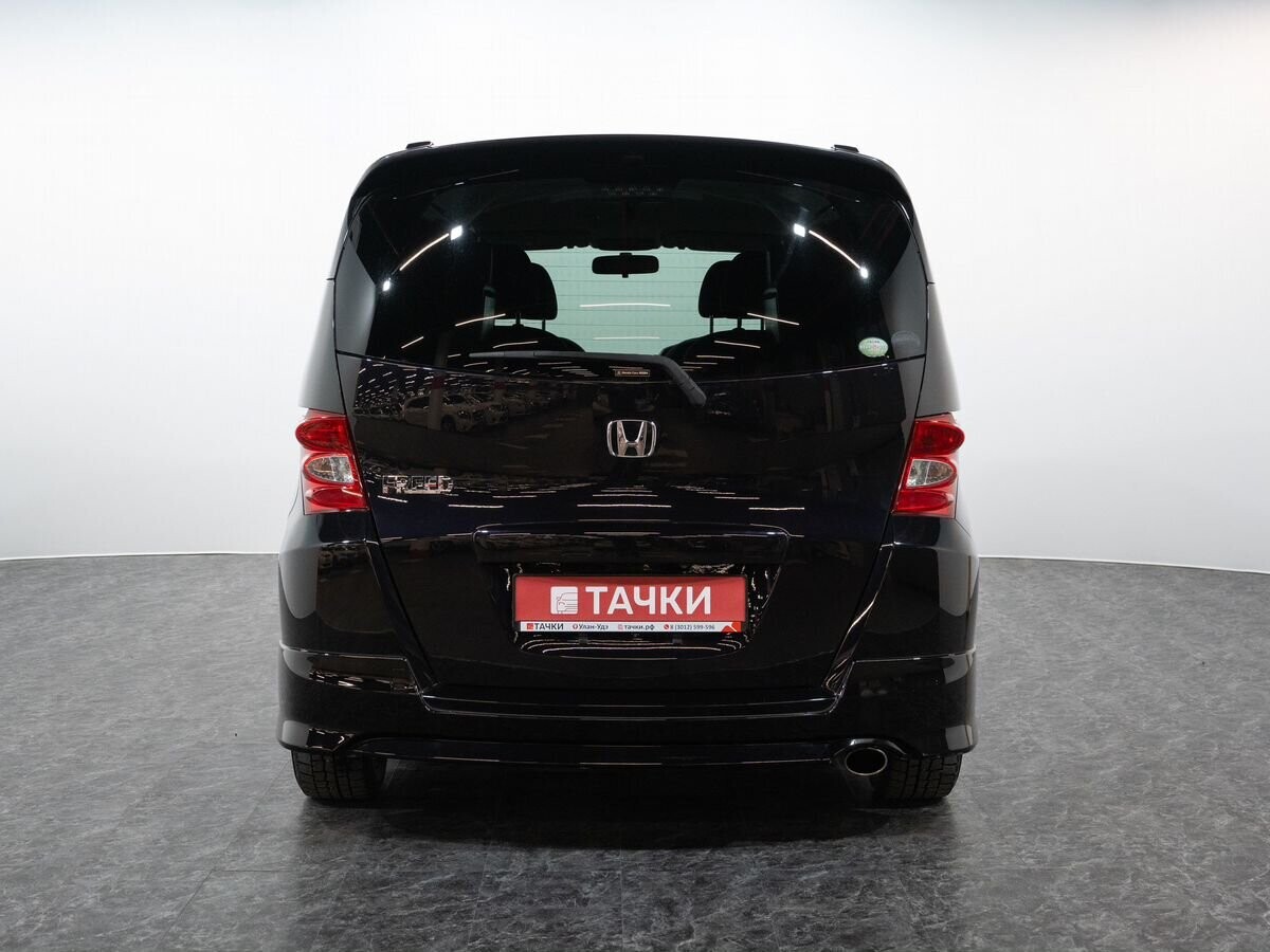 Honda Freed 2008 - фото автомобиля