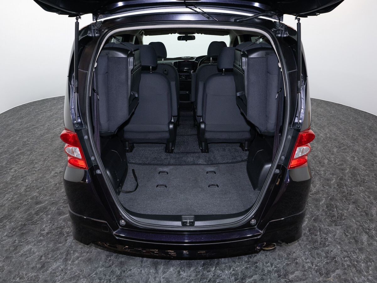 Honda Freed 2008 - фото автомобиля