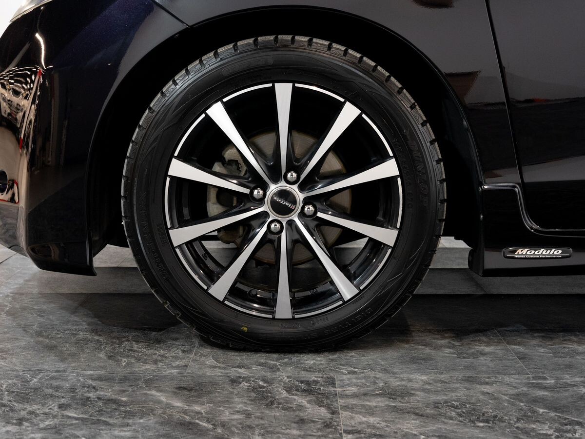 Honda Freed 2008 - фото автомобиля