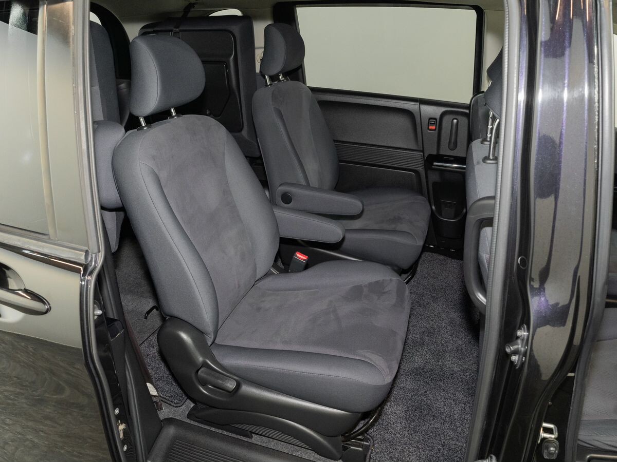 Honda Freed 2008 - фото автомобиля