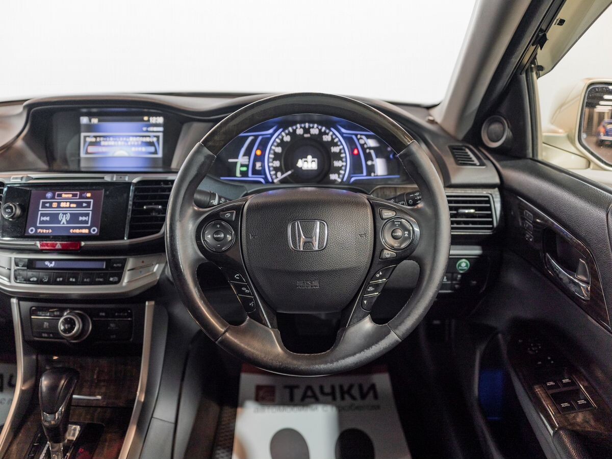 Honda Accord 2013 - фото автомобиля