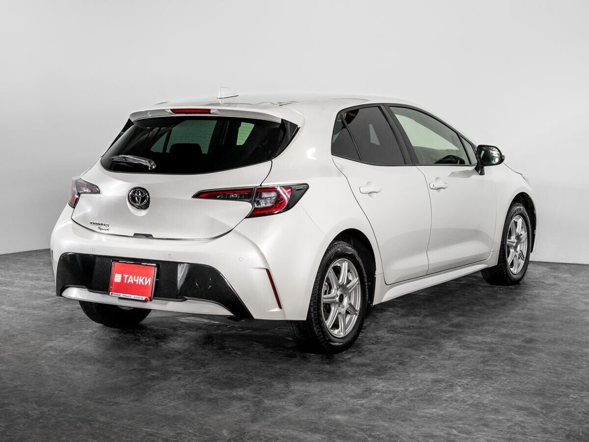 Toyota Corolla 2019 - фото автомобиля
