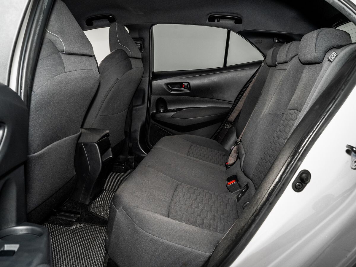 Toyota Corolla 2019 - фото автомобиля