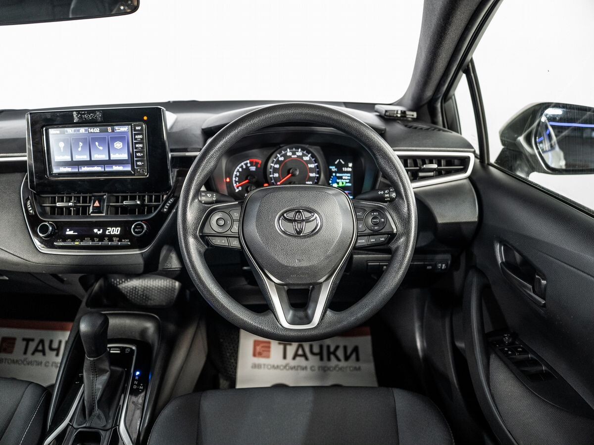 Toyota Corolla 2019 - фото автомобиля