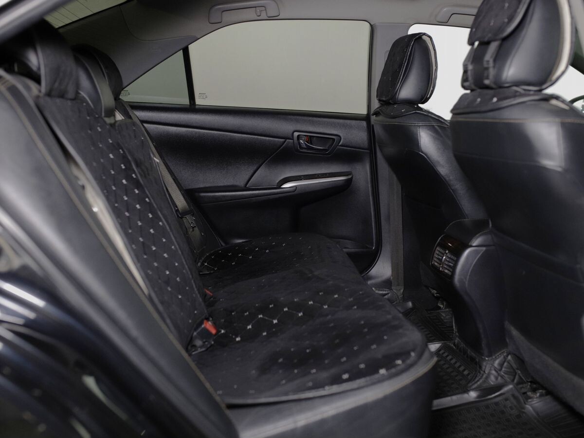 Toyota Camry 2015 - фото автомобиля