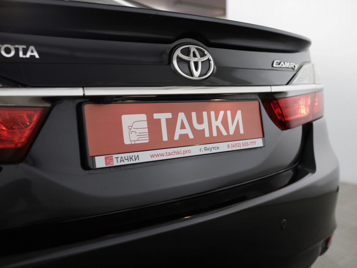 Toyota Camry 2015 - фото автомобиля