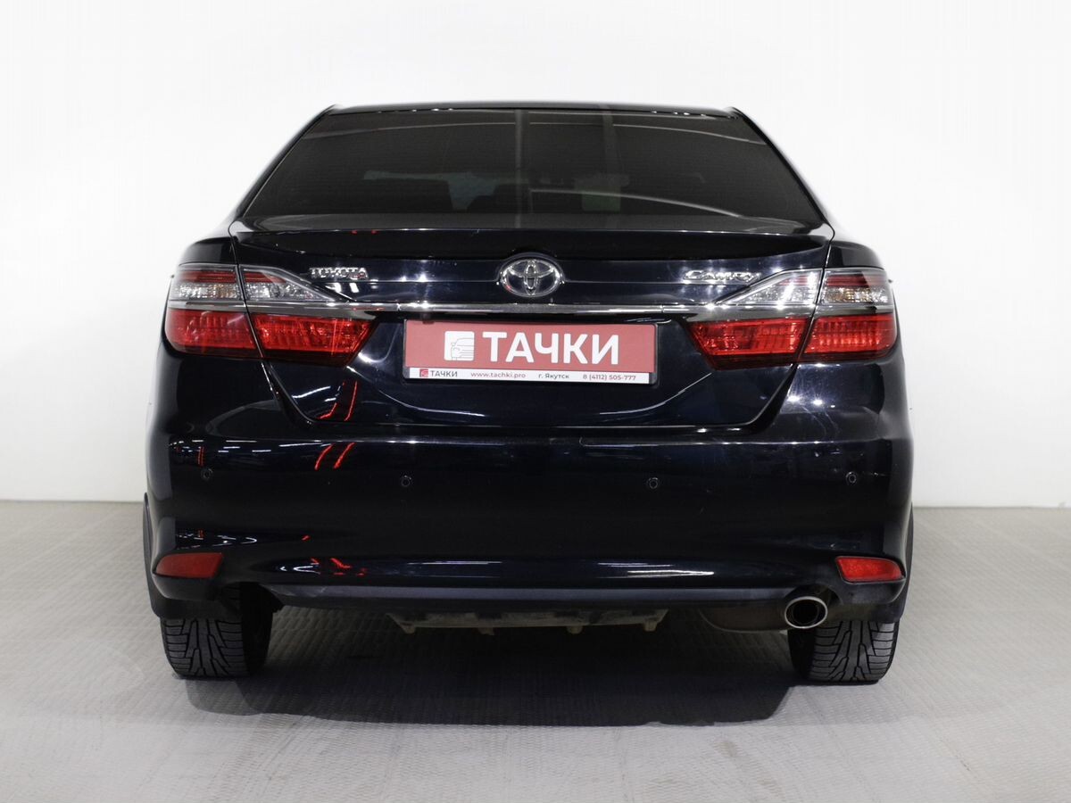 Toyota Camry 2015 - фото автомобиля