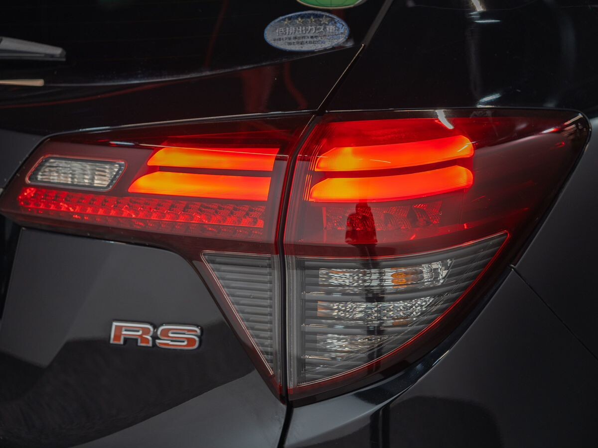 Honda Vezel 2018 - фото автомобиля