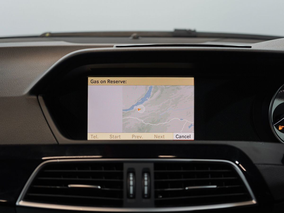 Mercedes-Benz C-Класс 2011 - фото автомобиля