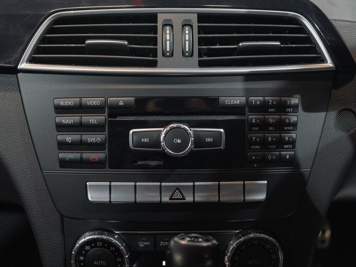 Mercedes-Benz C-Класс 2011 - фото автомобиля