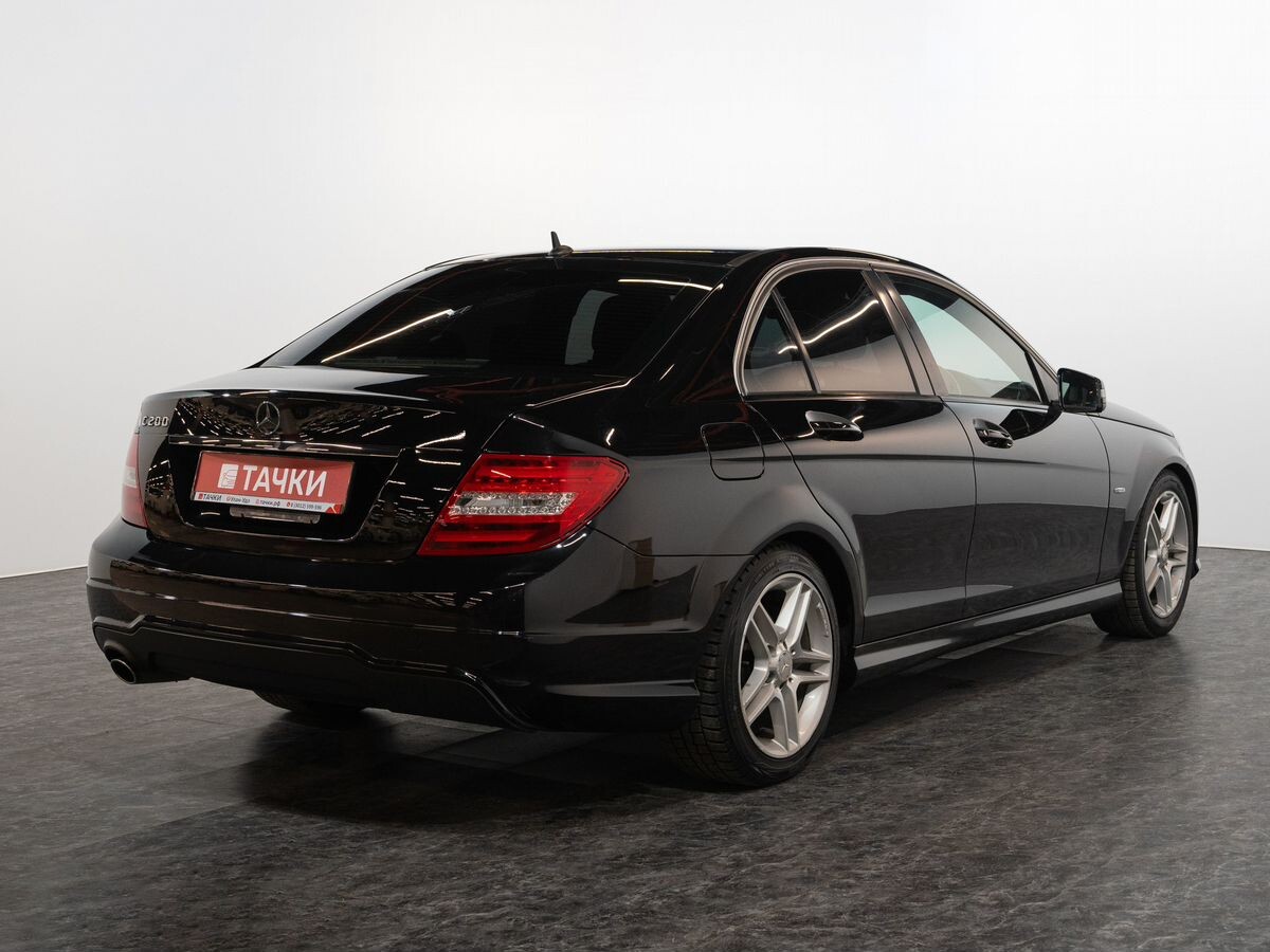 Mercedes-Benz C-Класс 2011 - фото автомобиля