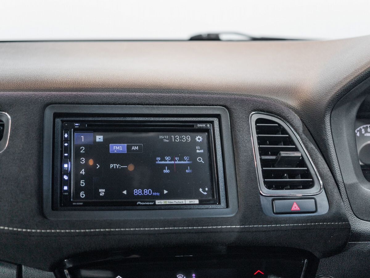 Honda Vezel 2018 - фото автомобиля