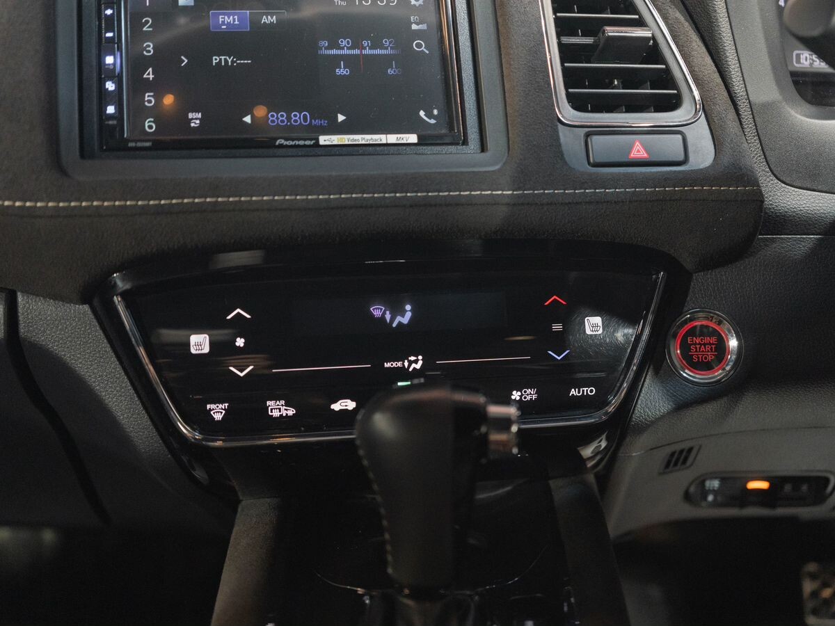 Honda Vezel 2018 - фото автомобиля