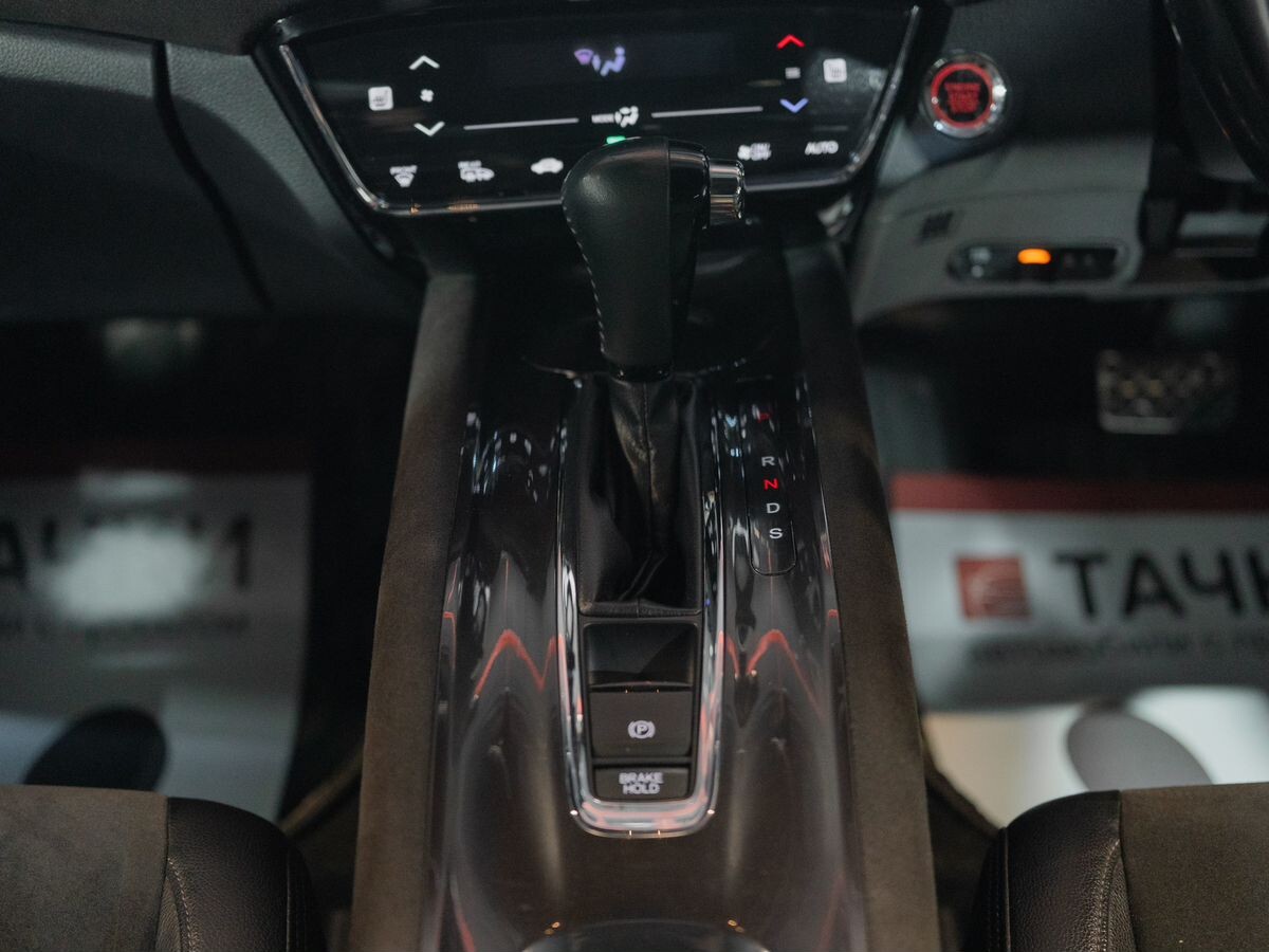 Honda Vezel 2018 - фото автомобиля