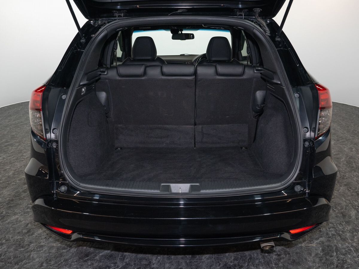 Honda Vezel 2018 - фото автомобиля