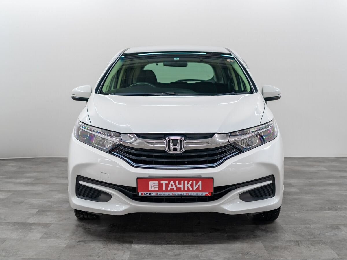 Honda Shuttle 2016 - фото автомобиля