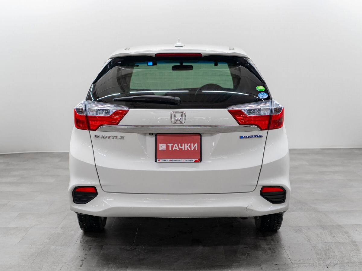 Honda Shuttle 2016 - фото автомобиля