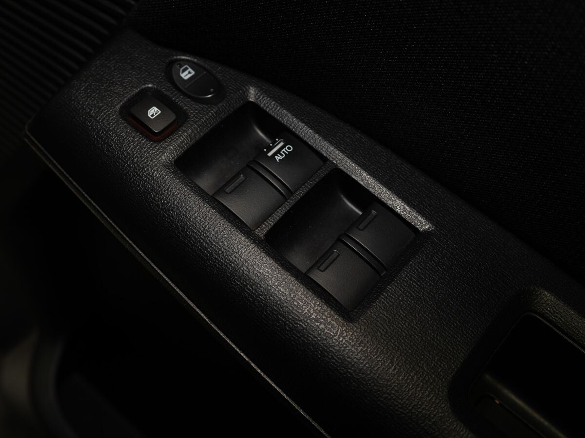 Honda Freed 2010 - фото автомобиля