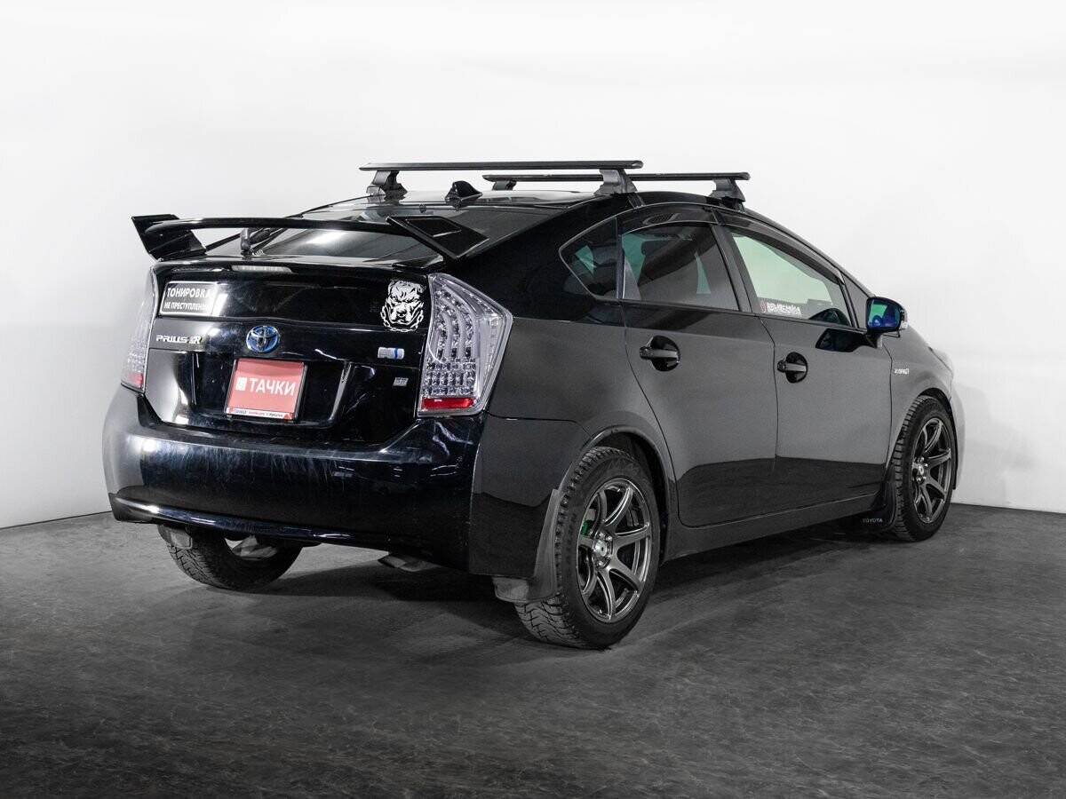 Toyota Prius 2013 - фото автомобиля