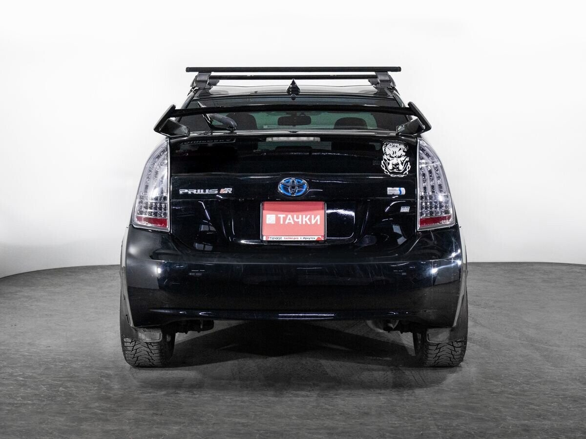 Toyota Prius 2013 - фото автомобиля