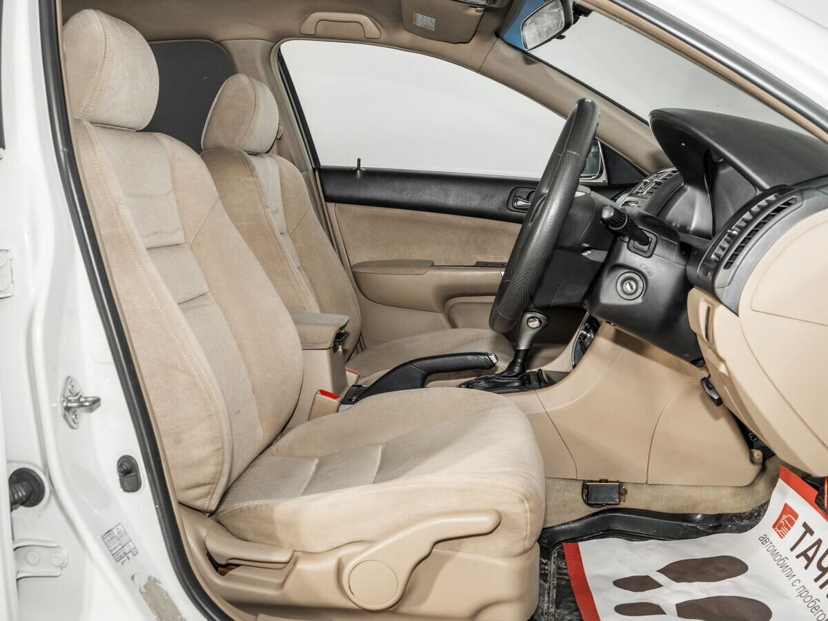 Honda Accord 2002 - фото автомобиля