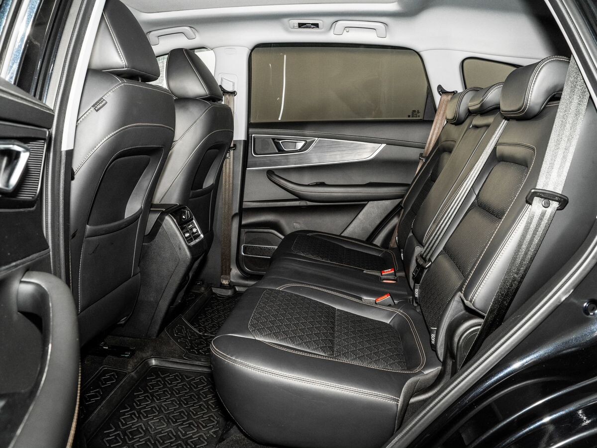 Chery Tiggo 8 2022 - фото автомобиля