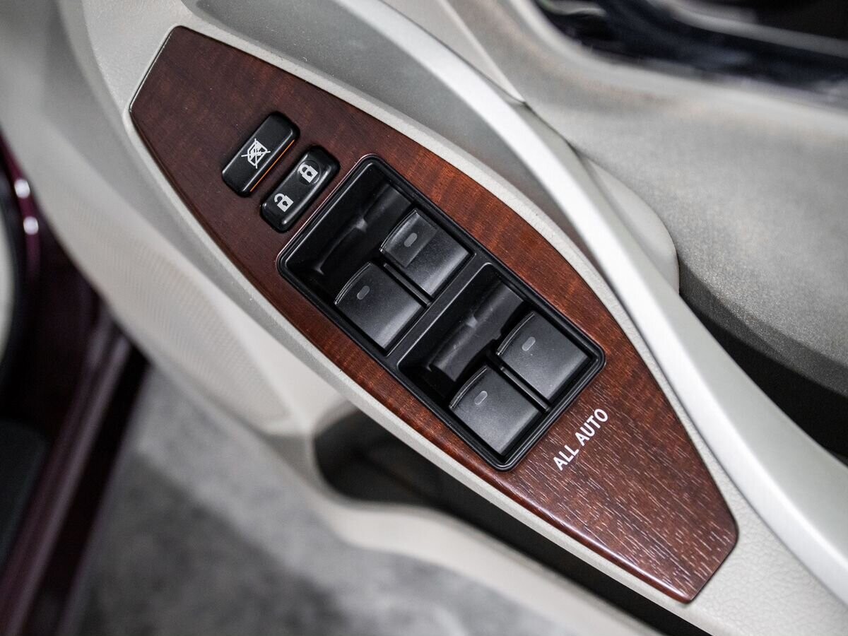 Toyota Allion 2010 - фото автомобиля