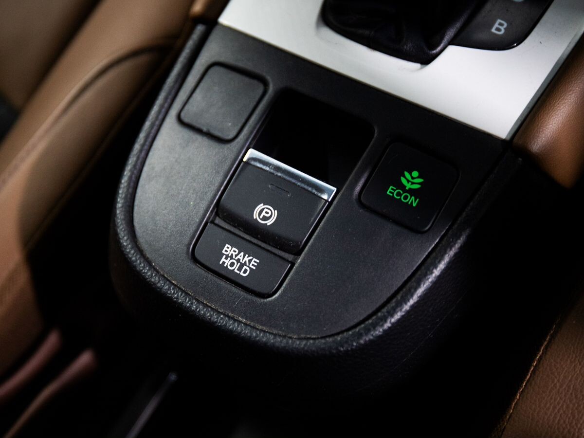 Honda Fit 2022 - фото автомобиля