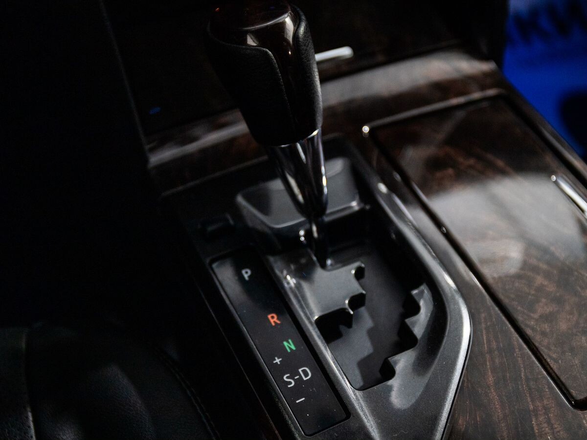 Toyota Camry 2015 - фото автомобиля