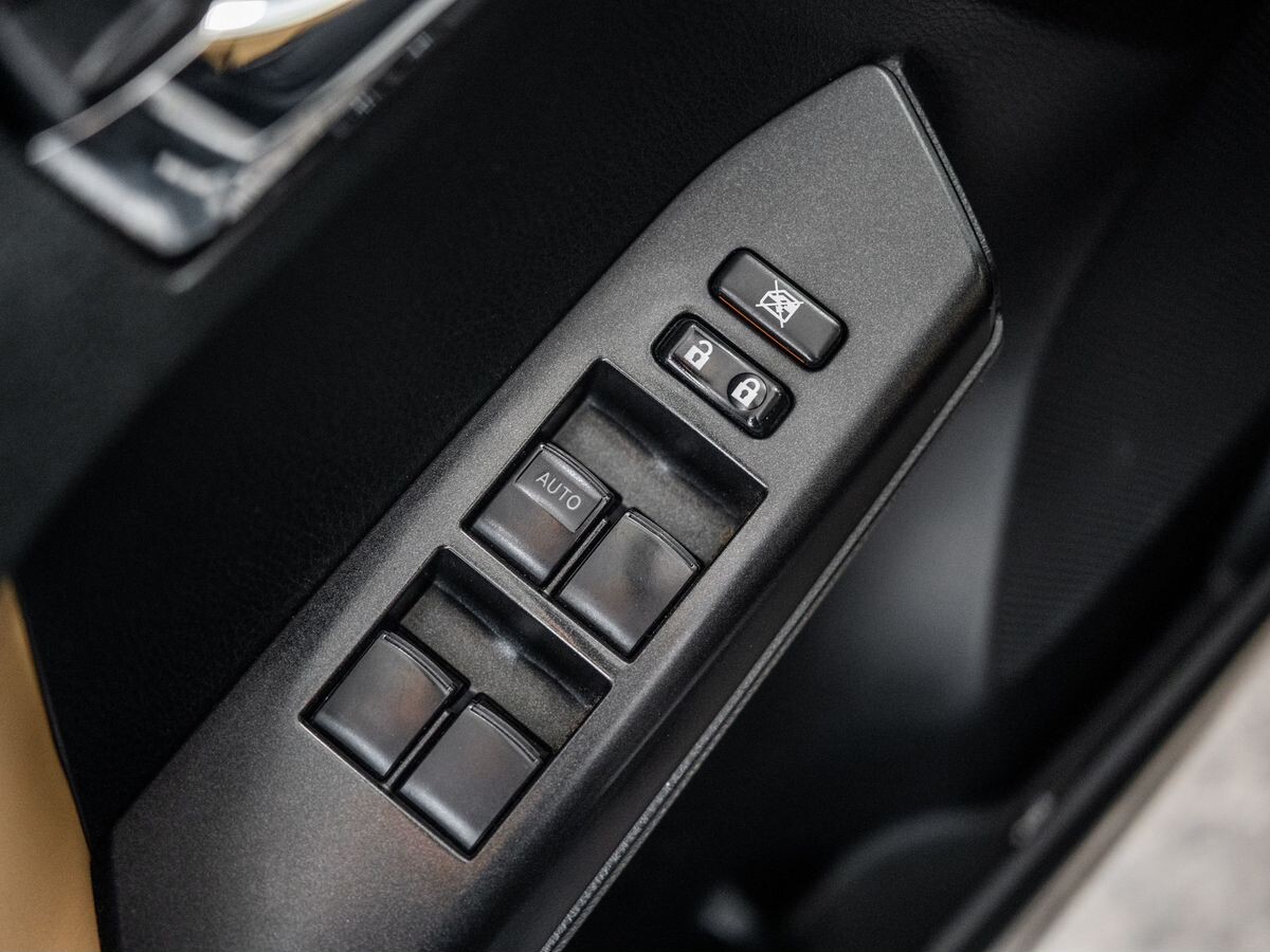 Toyota RAV4 2016 - фото автомобиля