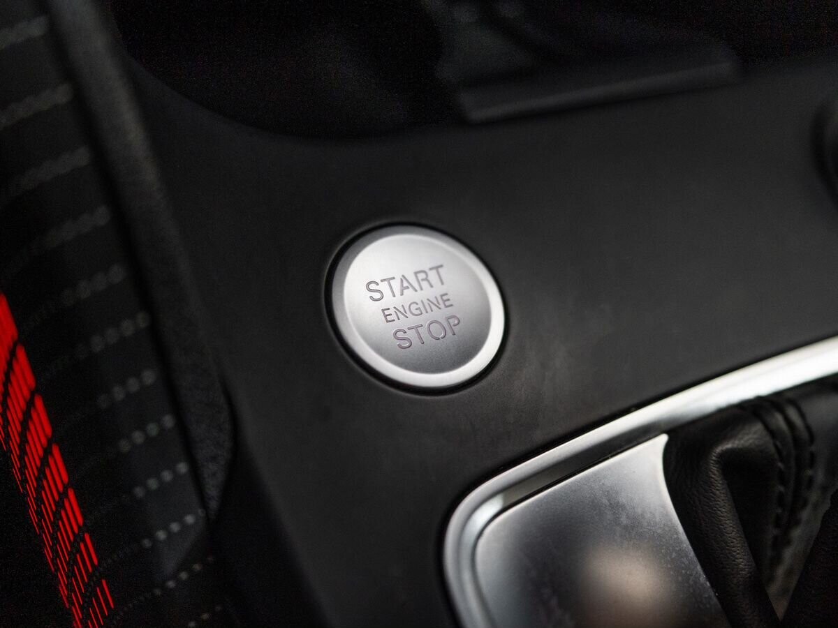 Audi Q2 2020 - фото автомобиля