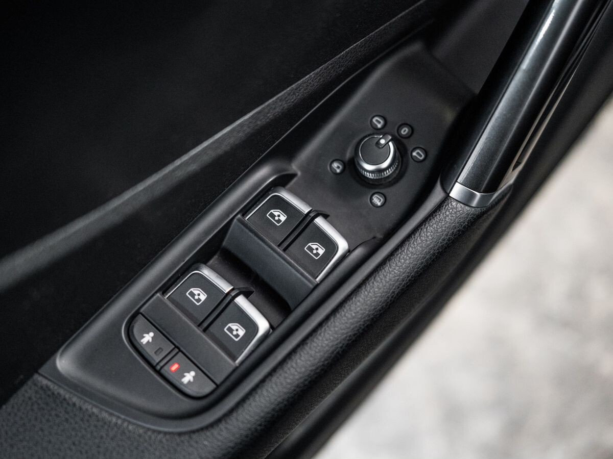 Audi Q2 2020 - фото автомобиля