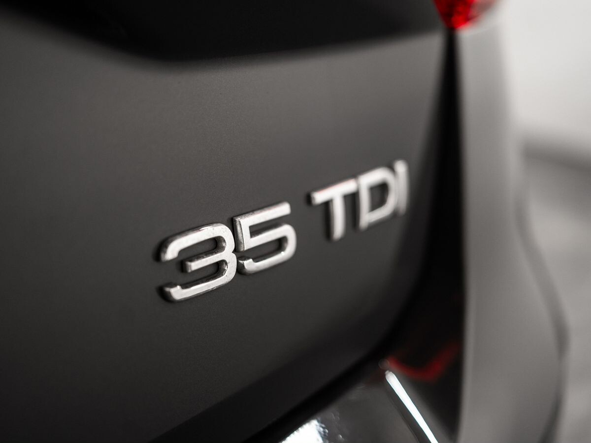 Audi Q2 2020 - фото автомобиля