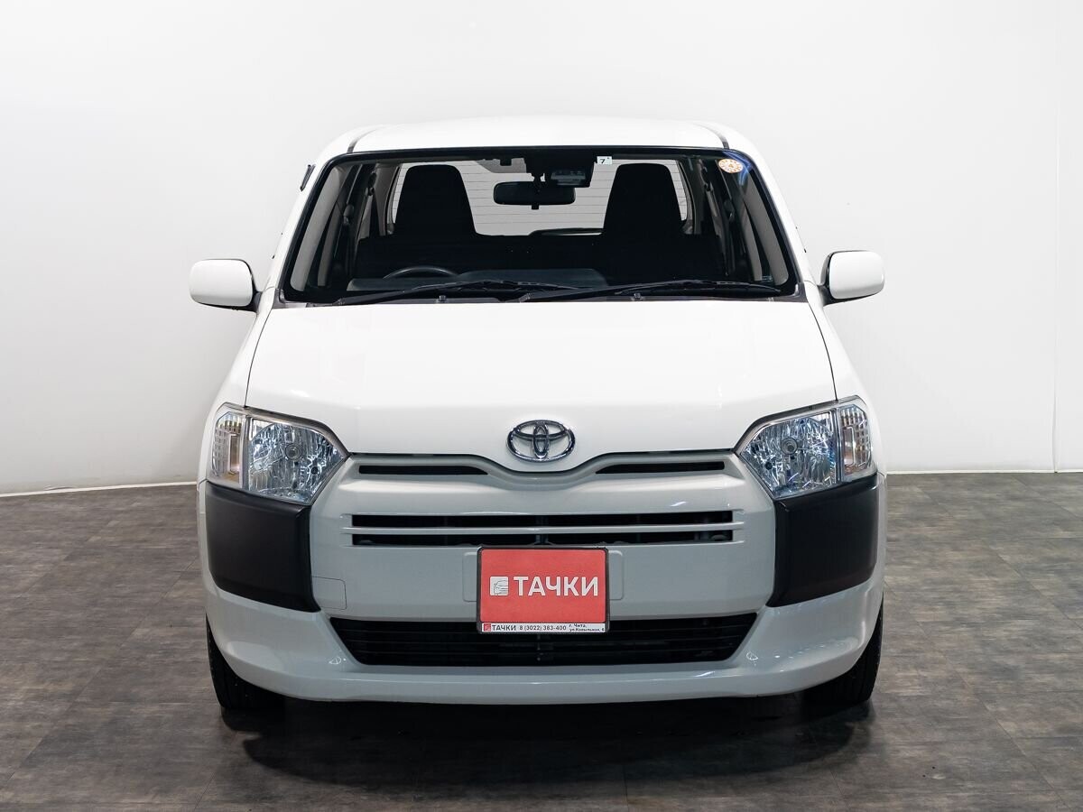 Toyota Probox 2018 - фото автомобиля