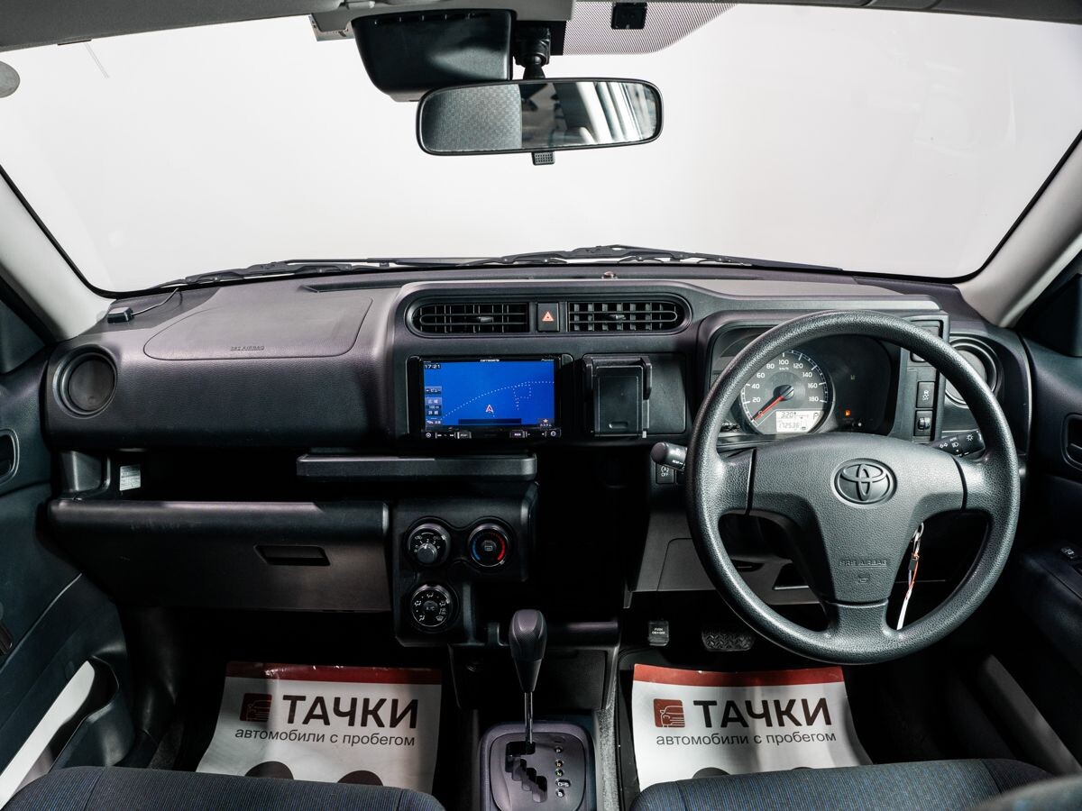 Toyota Probox 2018 - фото автомобиля