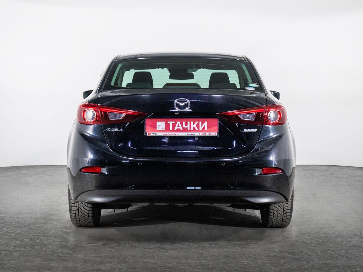 Mazda Axela 2019 - фото автомобиля