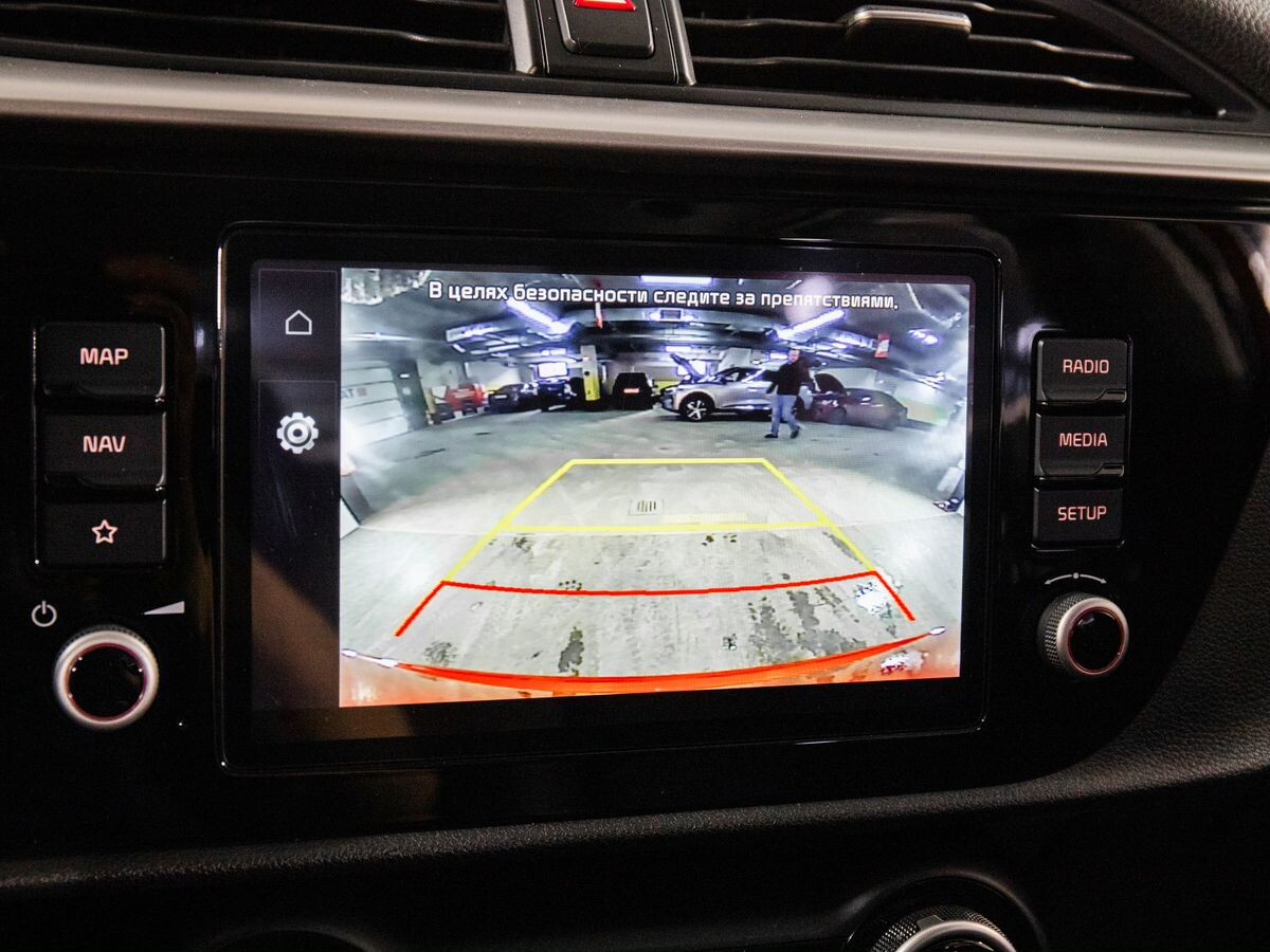 Kia Rio 2021 - фото автомобиля