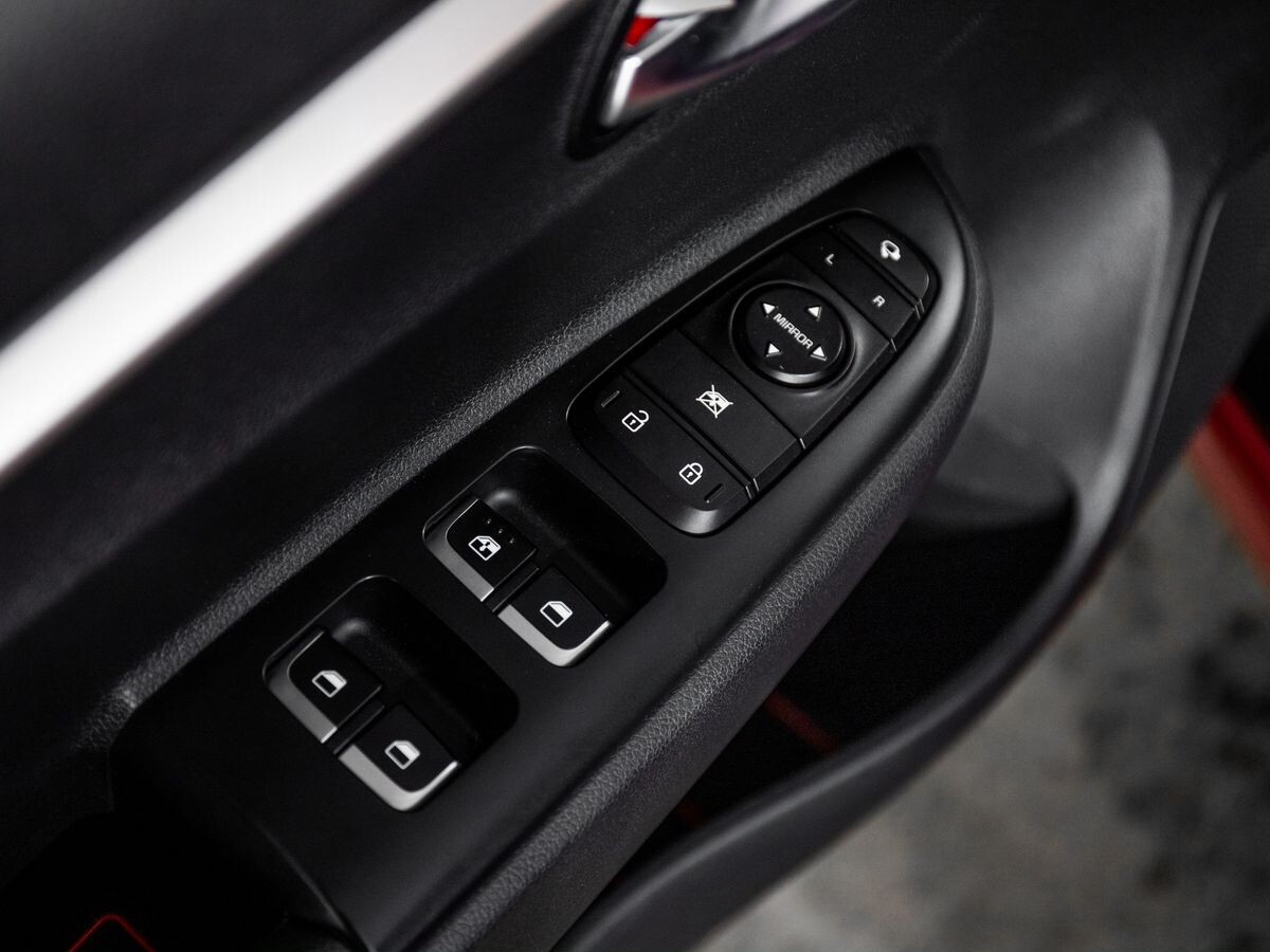 Kia Rio 2021 - фото автомобиля