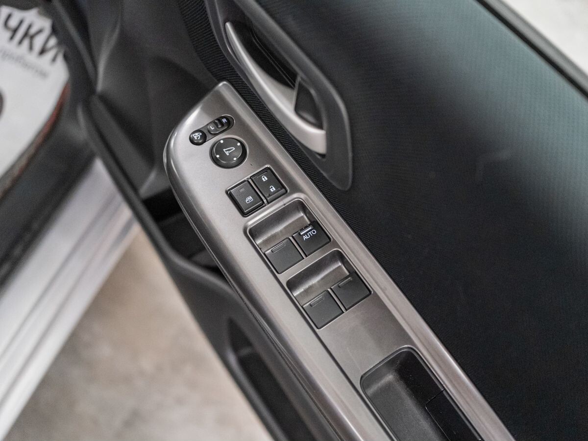 Honda Freed 2018 - фото автомобиля