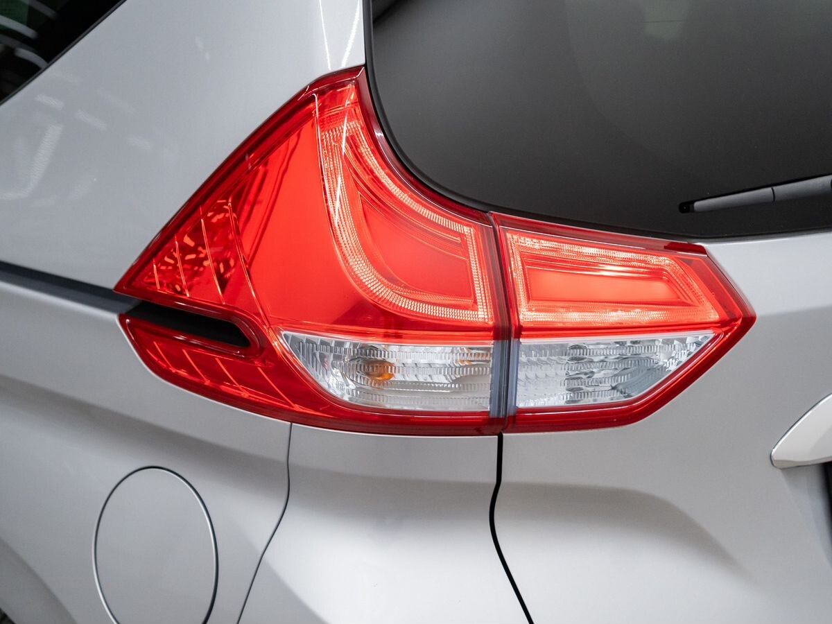 Honda Freed 2018 - фото автомобиля