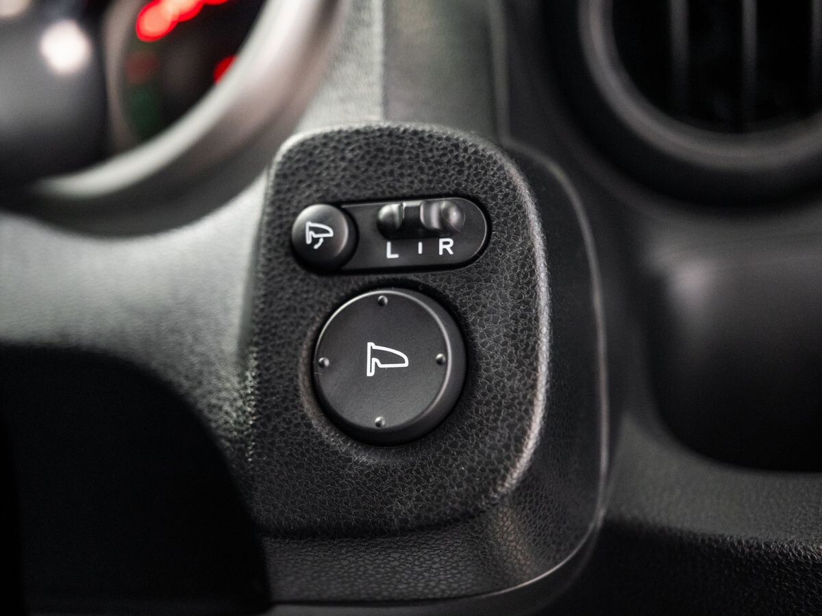 Honda Fit 2009 - фото автомобиля