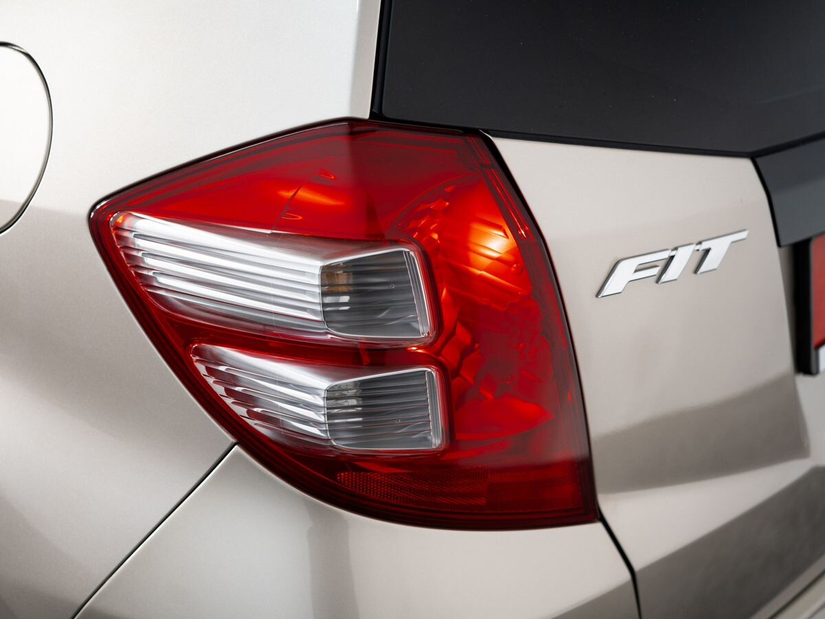 Honda Fit 2009 - фото автомобиля